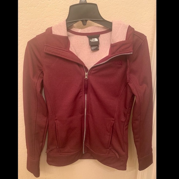 Two The North Face Maroon or Black Zip-up hoodie - Picture 2 of 11